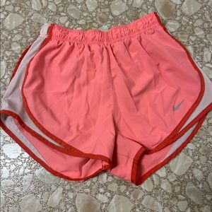 Nike Dri Fit Tempo Running Shorts Women’s Peachy Pink Size Small